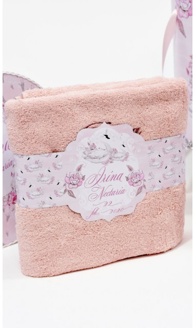 Trusou de botez cu lebede si motive florale personalizat pentru fete, Lebada alba 1